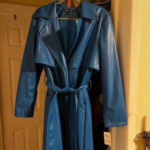 Beautiful hard to find Royal blue leather feel trench size XL